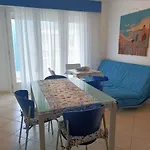 Apartman Cozy Flat With Sea View Balcony-beahost