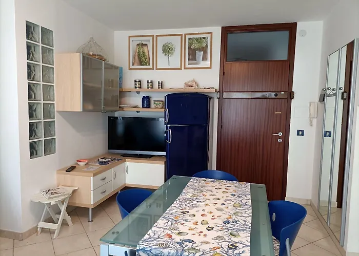 Apartment Cozy Flat With Sea View Balcony-beahost